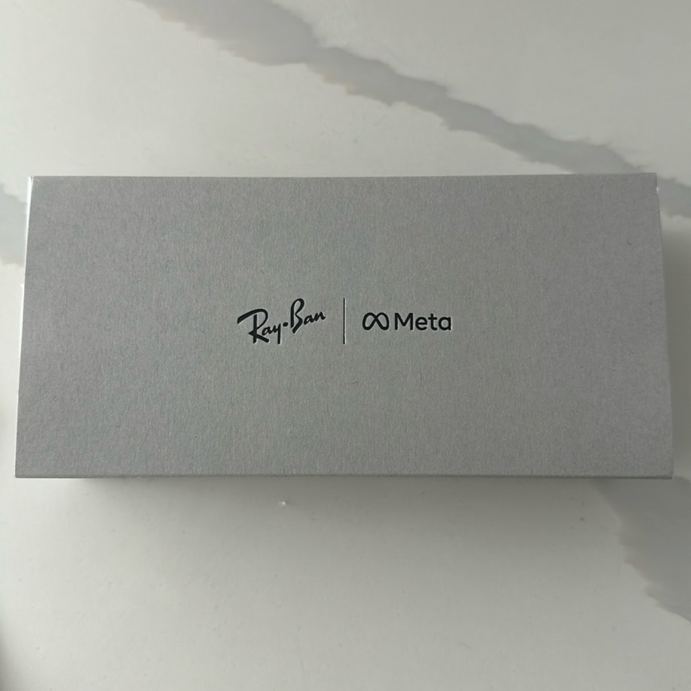 Ray-Ban Meta Wayfarer Glasses - BRAND NEW